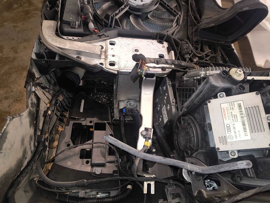 Przód kompletny Maska zderzak pas lampy  matrix Audi A6 C7 4g lift