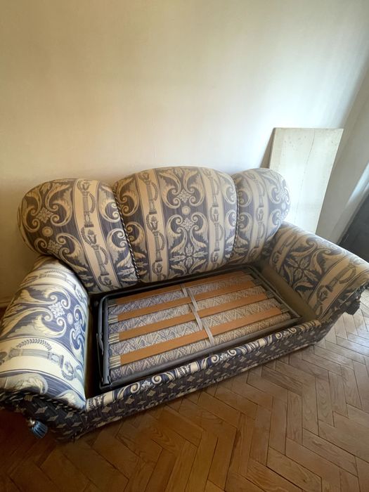 Sofá Cama + 2 Poltronas