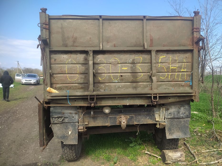 причіп зіловський