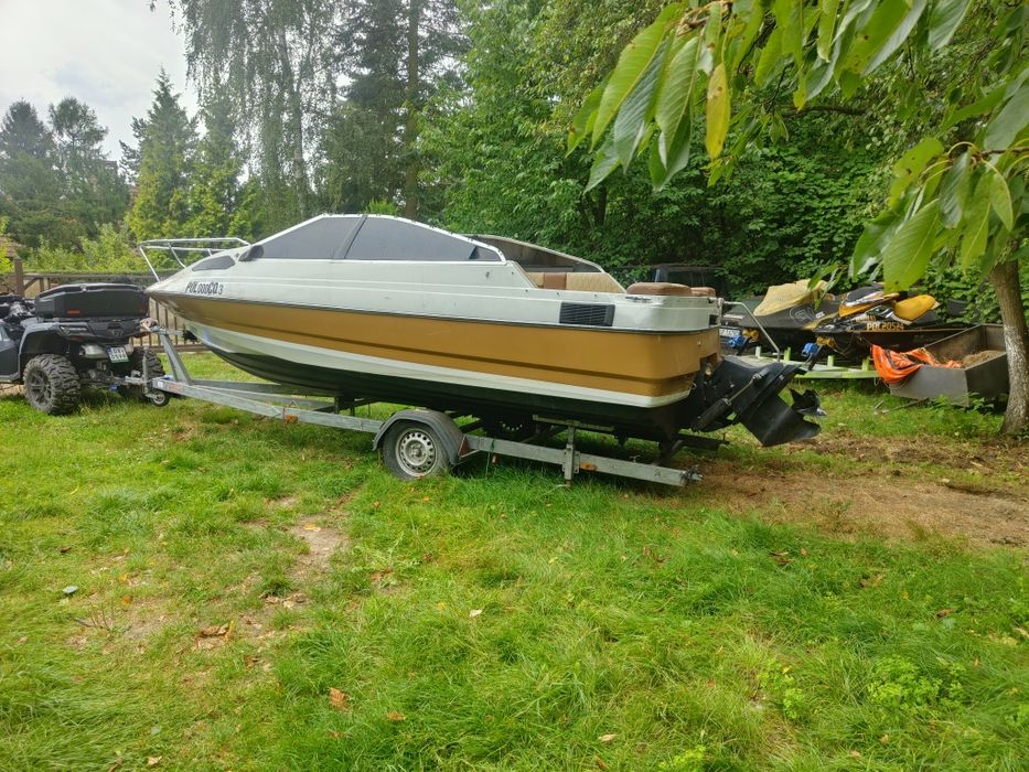 Bayliner Capri 1952
