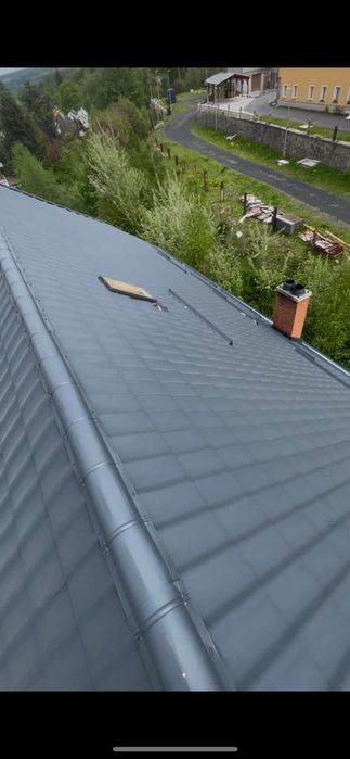 Wykonujemy prace budowlane w zakresie budowy nowych dachów z blachodac