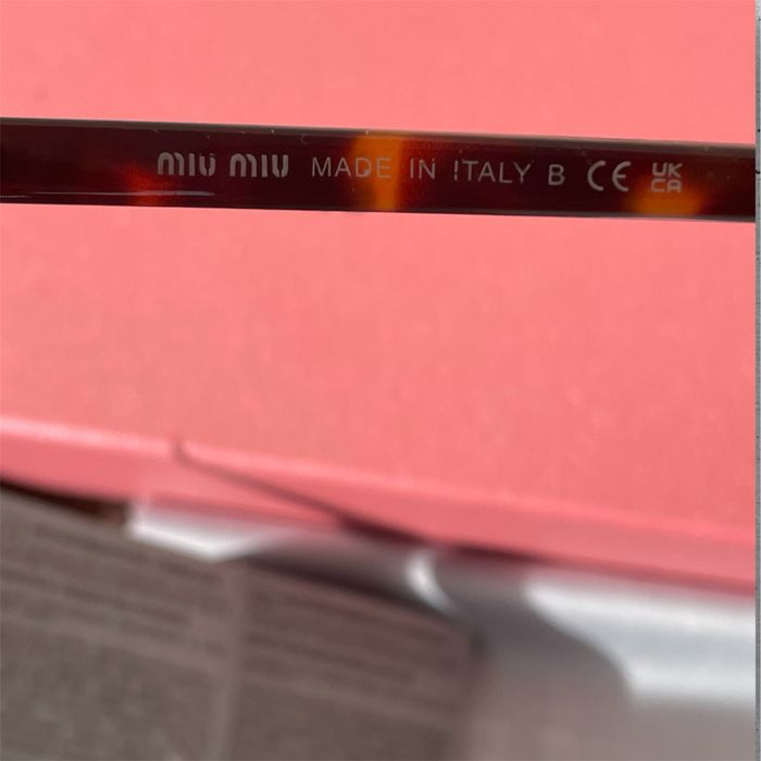 Óculos Miu Miu originais com certificado e fatura