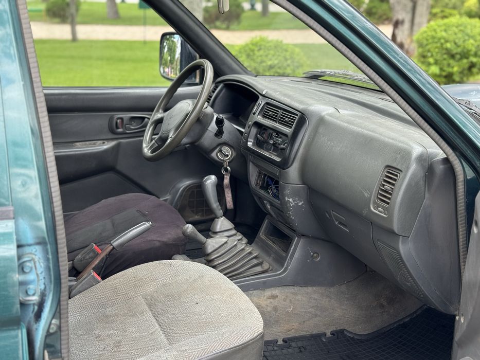 Продам Mitsubishi l200 2.5 tdi 4x4 в Харькове!