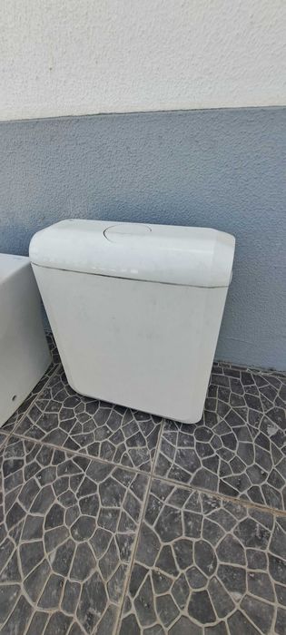 Sanita Pequena com Autoclismo