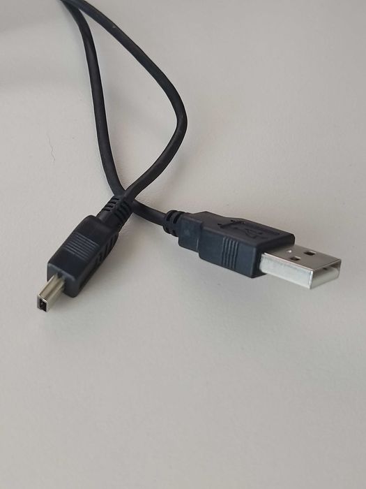 kabel USB - mini USB