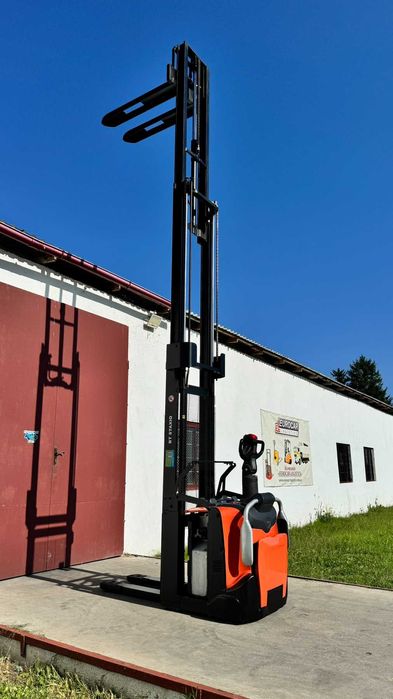 Штабелер електро 1263 Toyota BT SPE 160 1,6t 533cm Li-ion