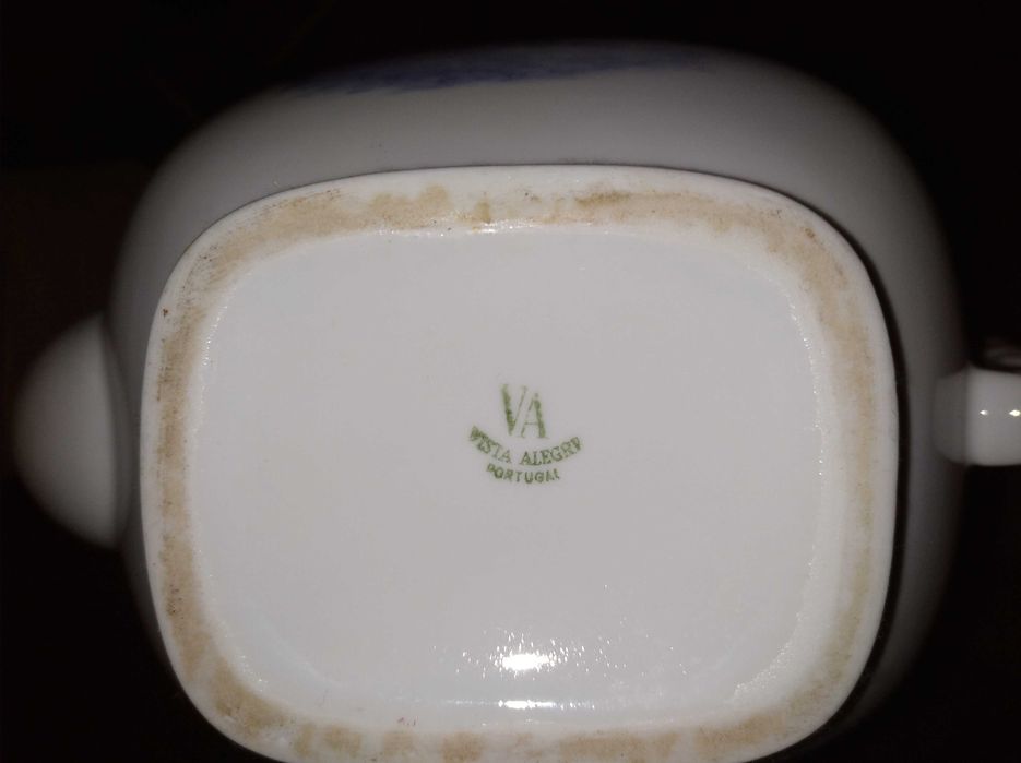 Conjunto de Loica /Porcelana de Vista alegre antigo