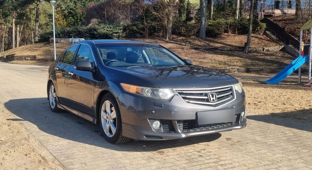 Honda Accord Honda Accord 2.2 i-DTEC GT Executive 150 KM – anglik – 210 tys.