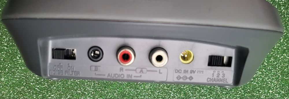 Auscultadores Sony sem fios (TMR-RF845r)