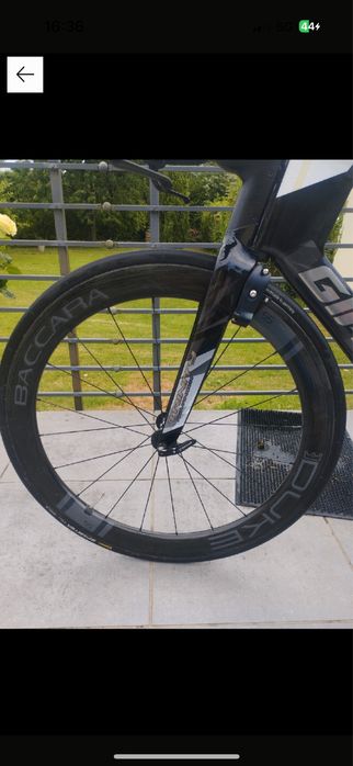 Rodas carbono **Duke Baccara 60 / 88 com cubos **DT Swiss – Tubular