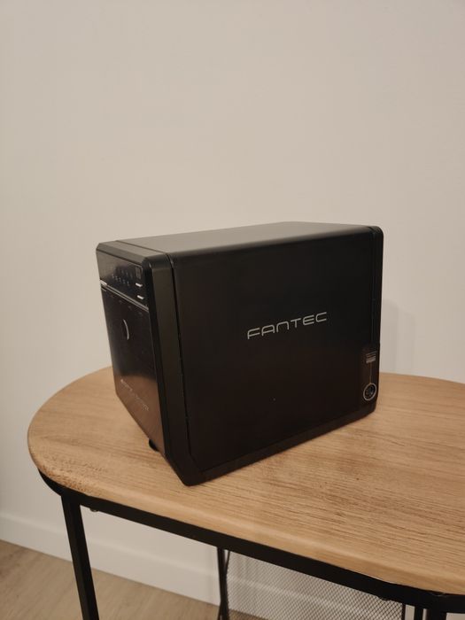 Obudowa Na 4 DYSKI HDD 3.5" FANTEC QB-35US3R z raid