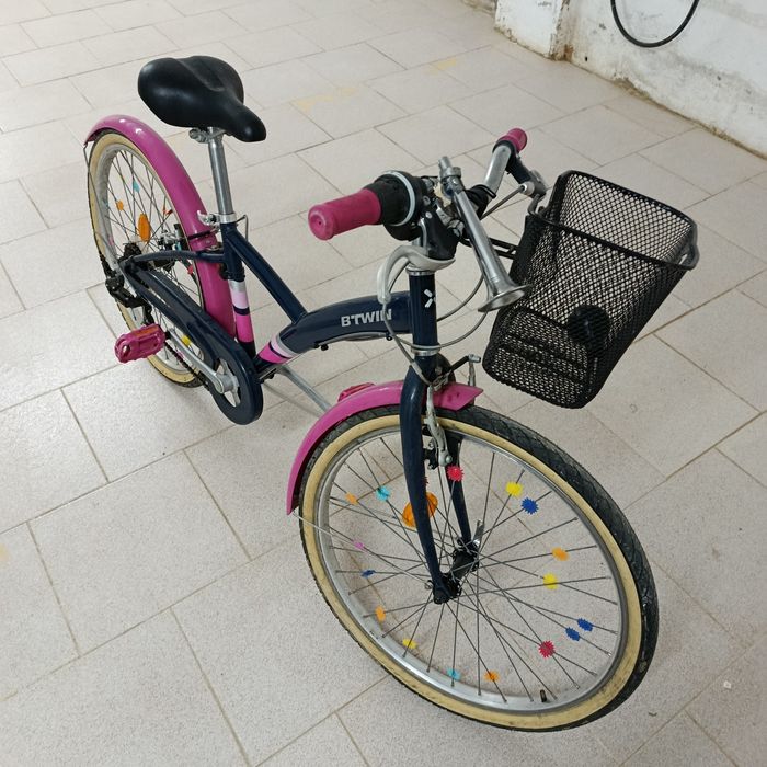 Bicicleta menina