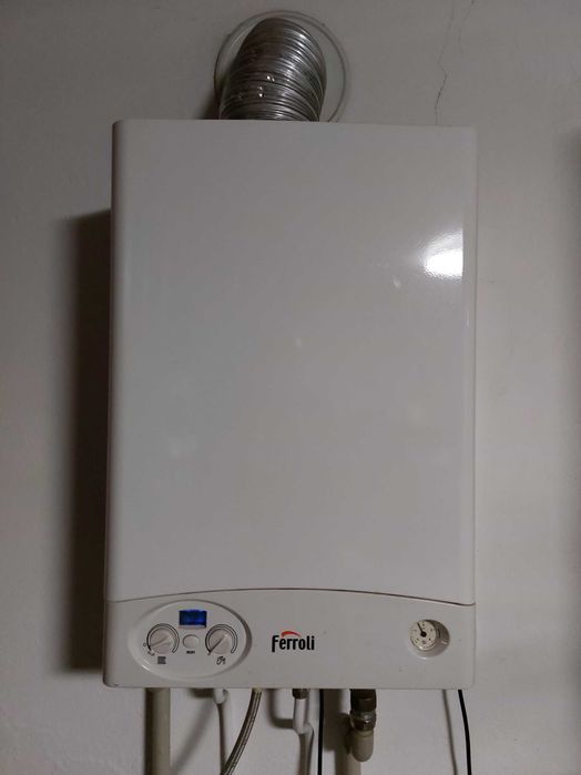 Продається котел Ferroli