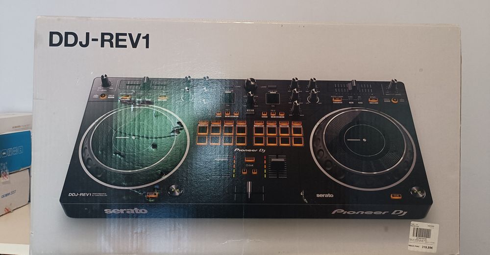 Controladora PIONEER DJ REV1