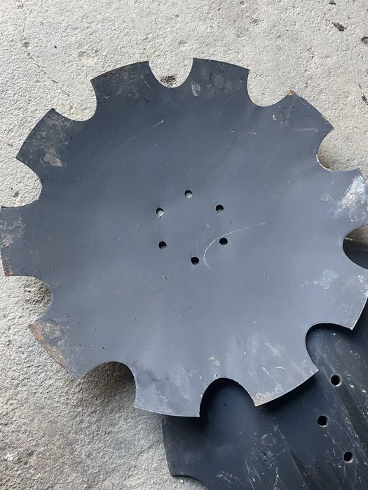 Talerz uzębiony 520/560 mm nowy talerzówka