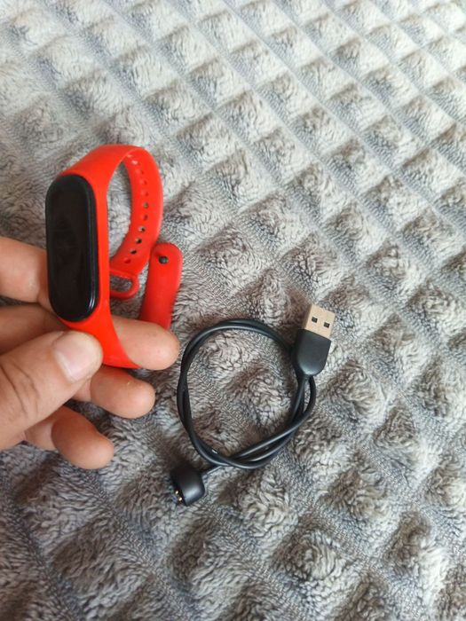 Xiaomi Mi Band 4,