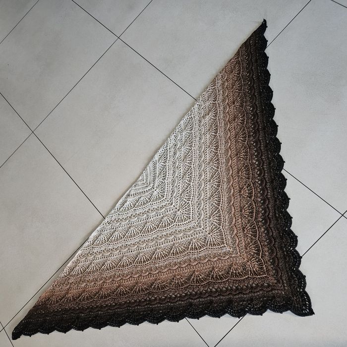 Chusta robiona na szydełku rękodzieło Handmade idealna na prezent