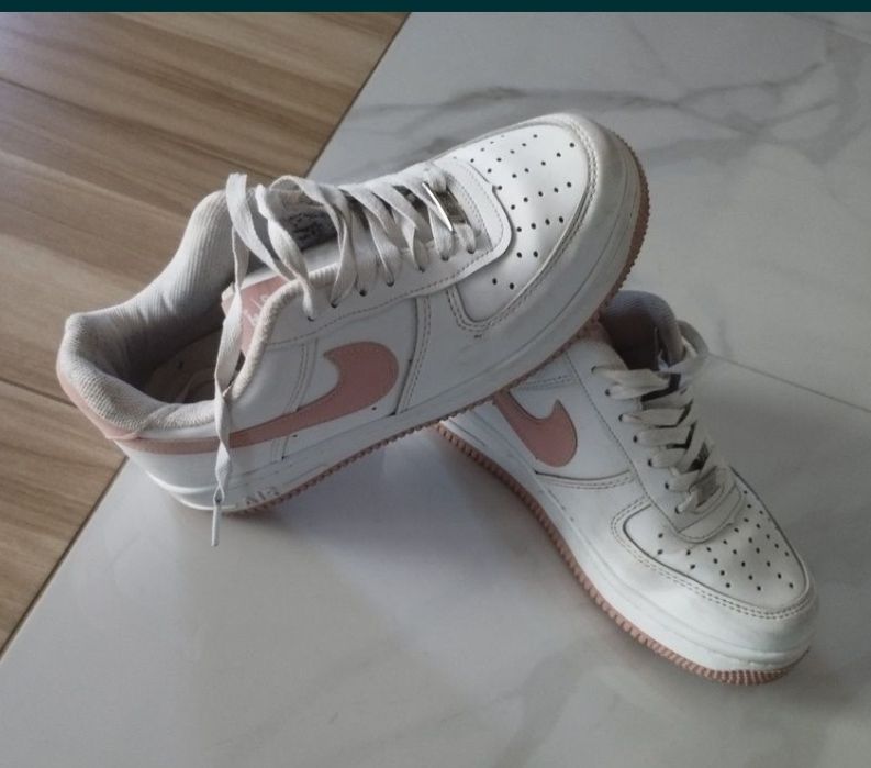 Buty sportowe rozmiar 38