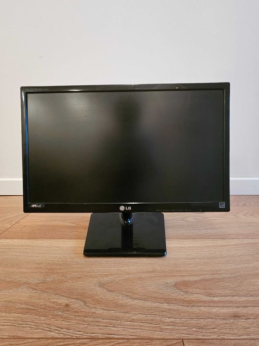 Monitor LG IPS224V