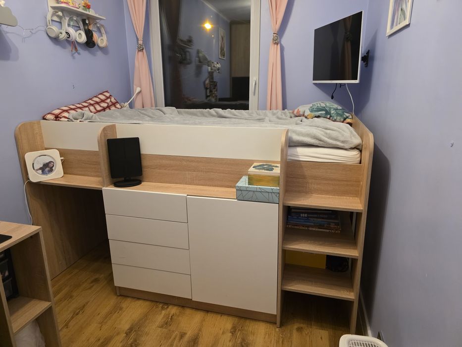 Łóżko na antresoli z biurkiem SMILE