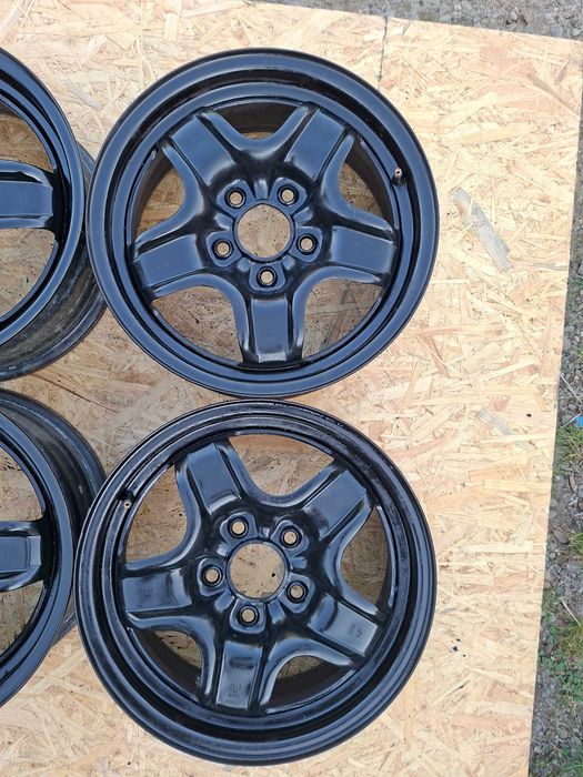 Felgi stalowe 5x110 15 Cali Opel Astra H Combo Meriva Vectra Zafira