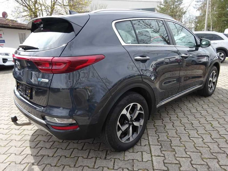 Разборка KIA Sportage Niro бампер капот крило фара панель радиатор