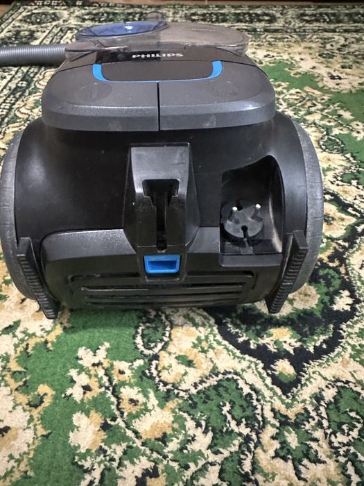 Пилосос Philips PowerPro Compact