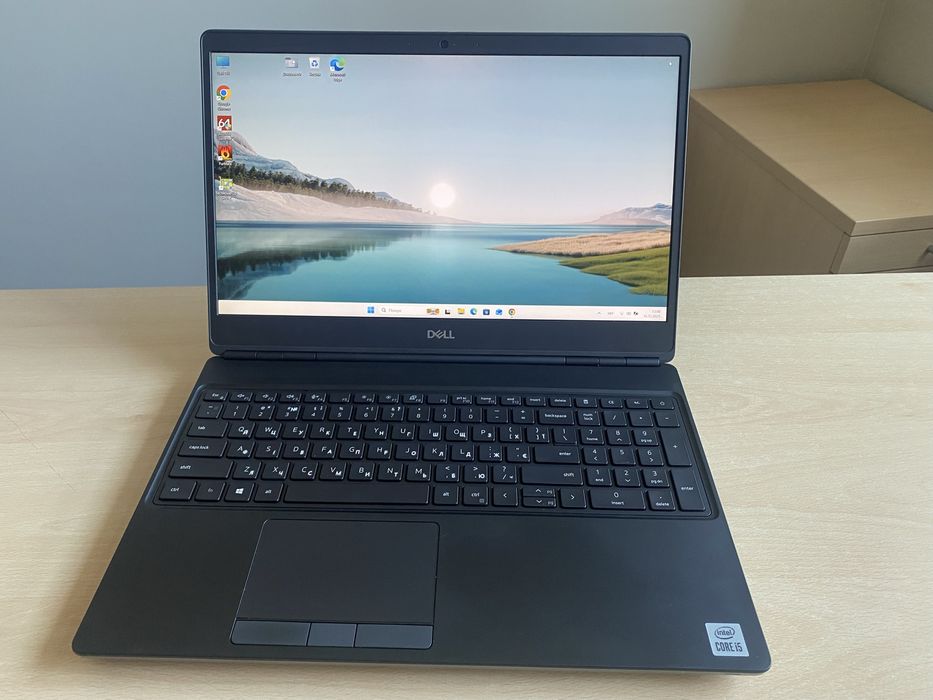 DELL Precision 7550•15.6" FHD•Core i5-10400H•16•256SSD  T1000 4Gb