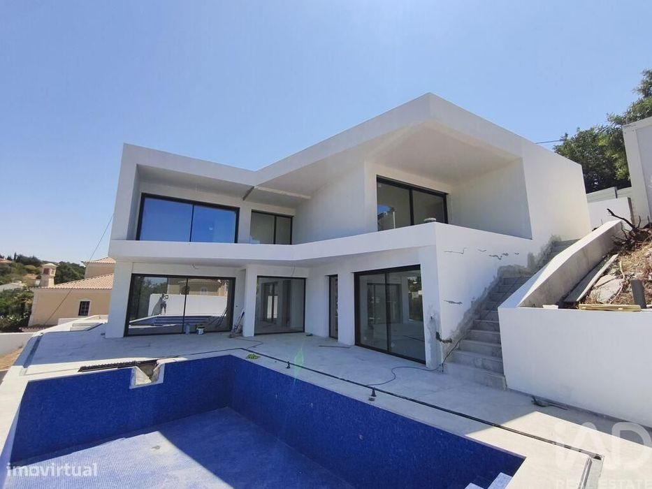 Casa / Villa T4 em Loulé (São Clemente) de 341,00 m2