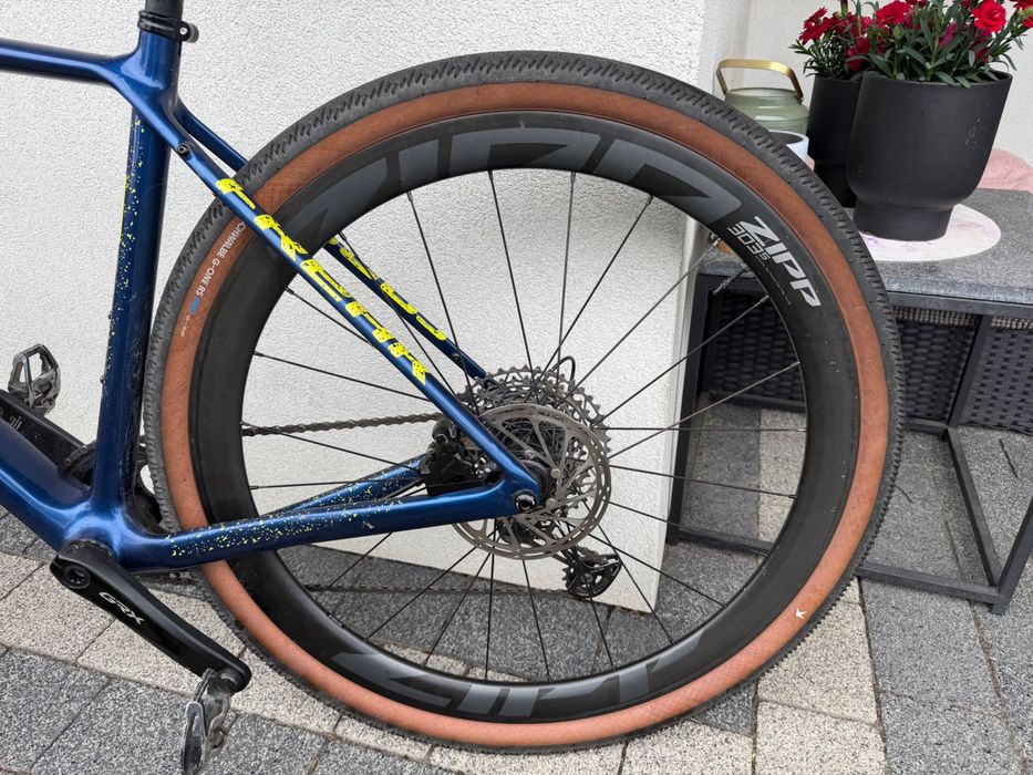 Koła karbonowe Zipp 303 s XDR