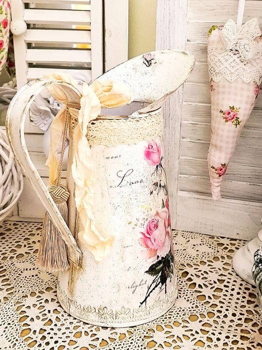 Konewka vintage shabby