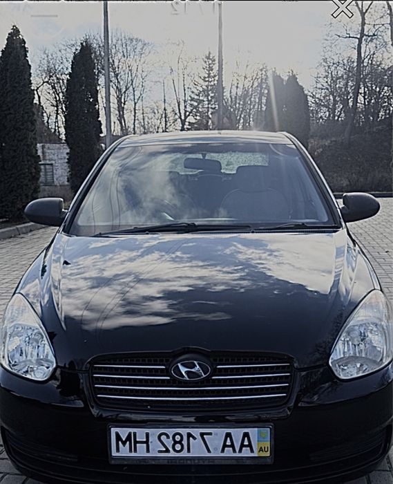 Оренда авто Хюндай Акцент, на тривалий термін. 500 гривен доба.