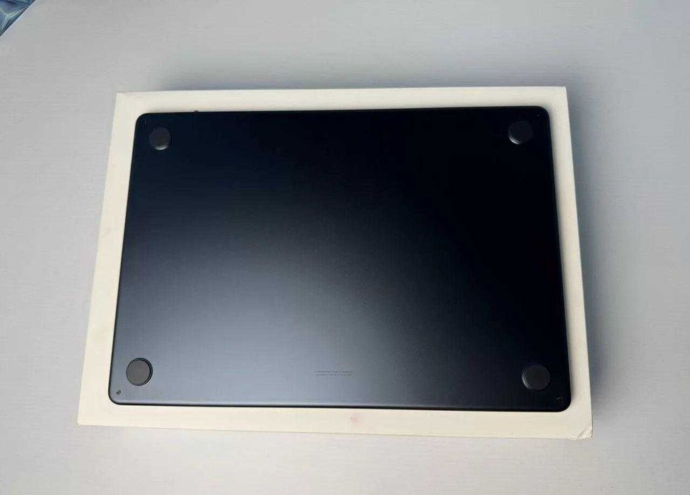 MacBook Air 15 2023 M2 512Gb