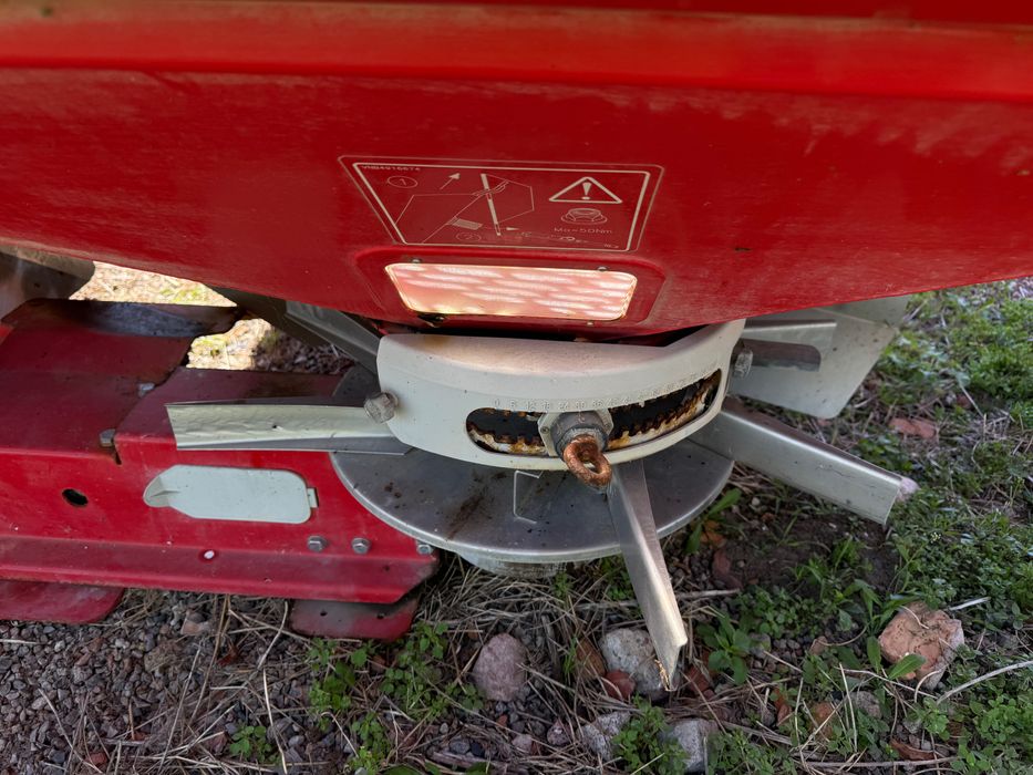 Rozsiewacz nawozu Kverneland EXACTA HL 1500l