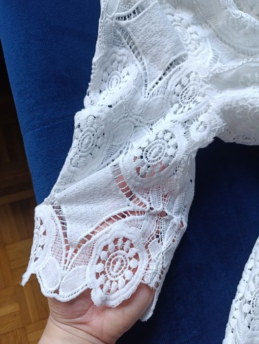 Biała sukienka r. M