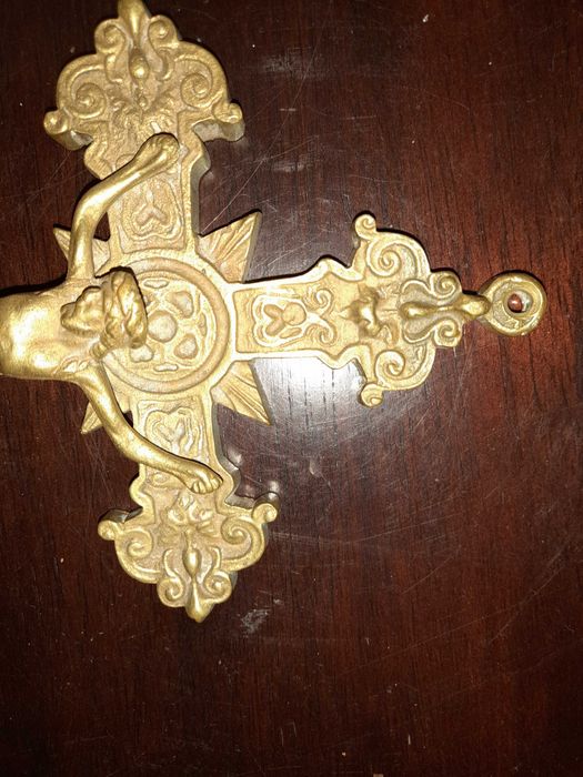 Cruz Vintage de parede com Jesus Cristo