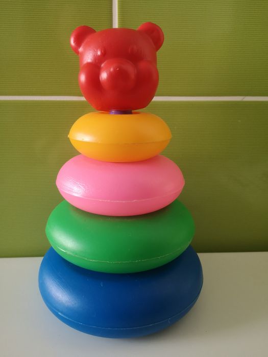 Пірамідка дитяча. 50 грн.