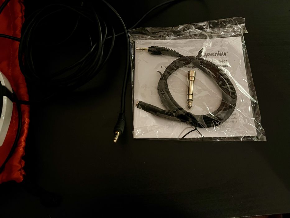 Auscultadores Superlux  HD661