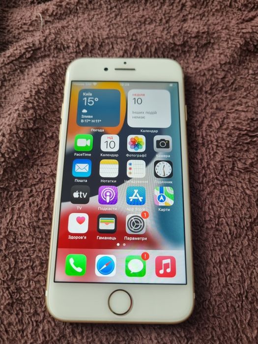 Продам Iphone 7 б/у