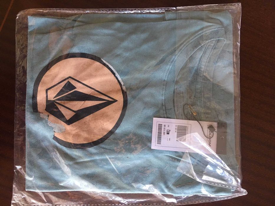 T-shirts surf e skate Novas