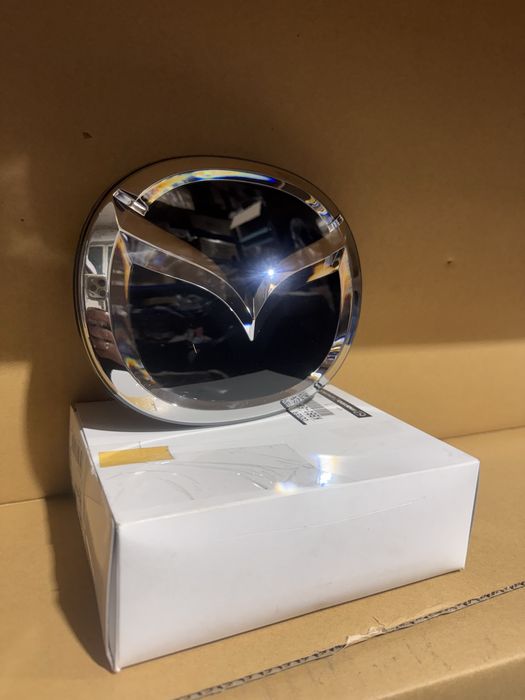 Емблема мазда сх70,сх90