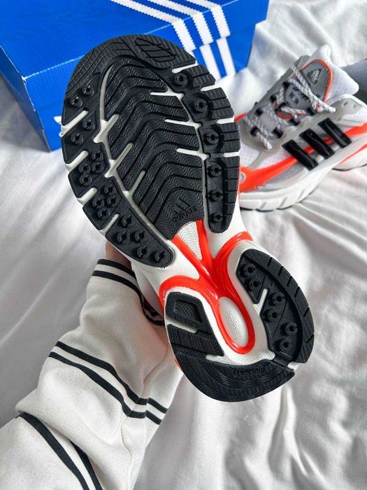 Кросівки Pharrell x Adidas Adistar Jellyfish / JP9261 / кроси Адістар