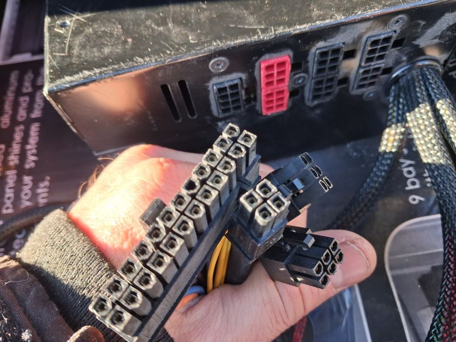 Zasilacz 850W Modecom Volcano, oryginał, sprawny