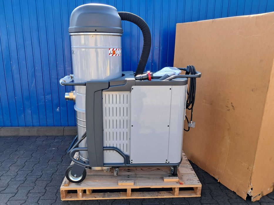 Odkurzacz przemysłowy NILFISK T40 W PLUS Z22 / Nowy / 3507W VHW 320
