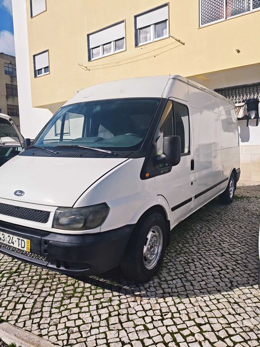 Ford Transit t330 longa ano 2002
