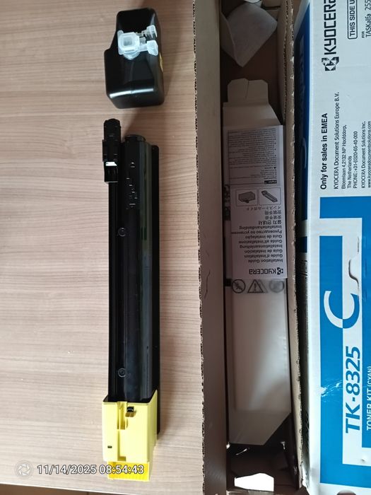 Toner Kyocera TK-8325Y TK-8325M TK-8325C TK-8325K oryginał 2551c