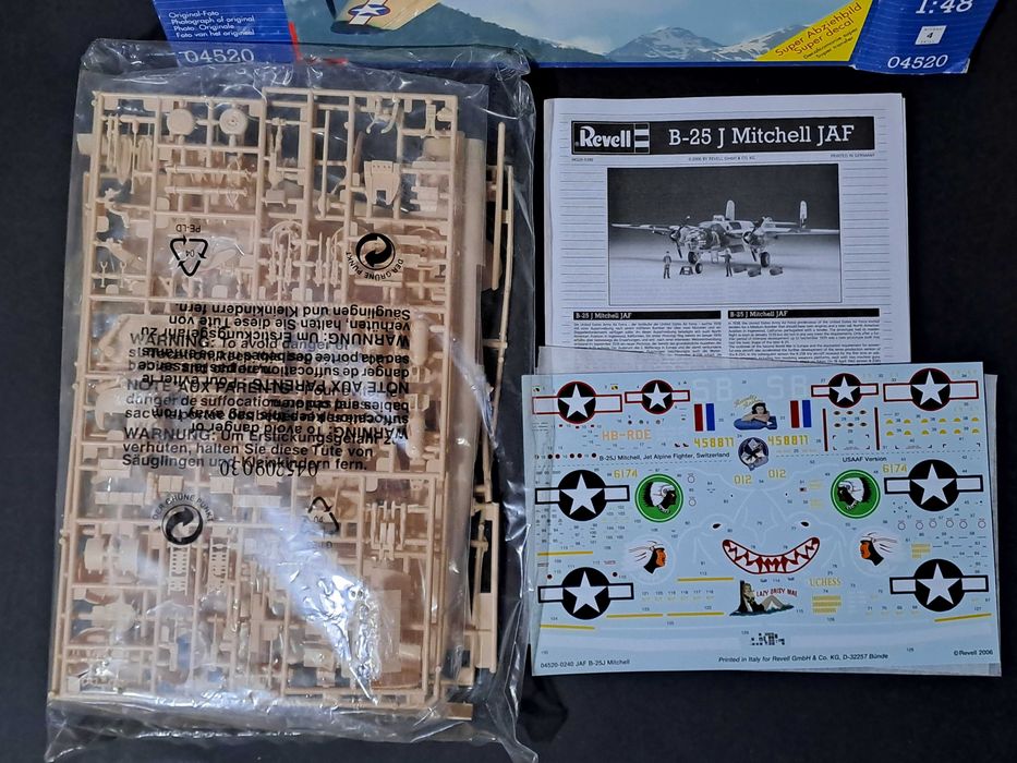 Kit Modelismo Avião 1/48