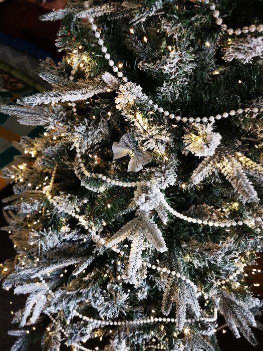 Biała ośnieżona sztuczna choinka świerk 180cm drzewko świąteczne