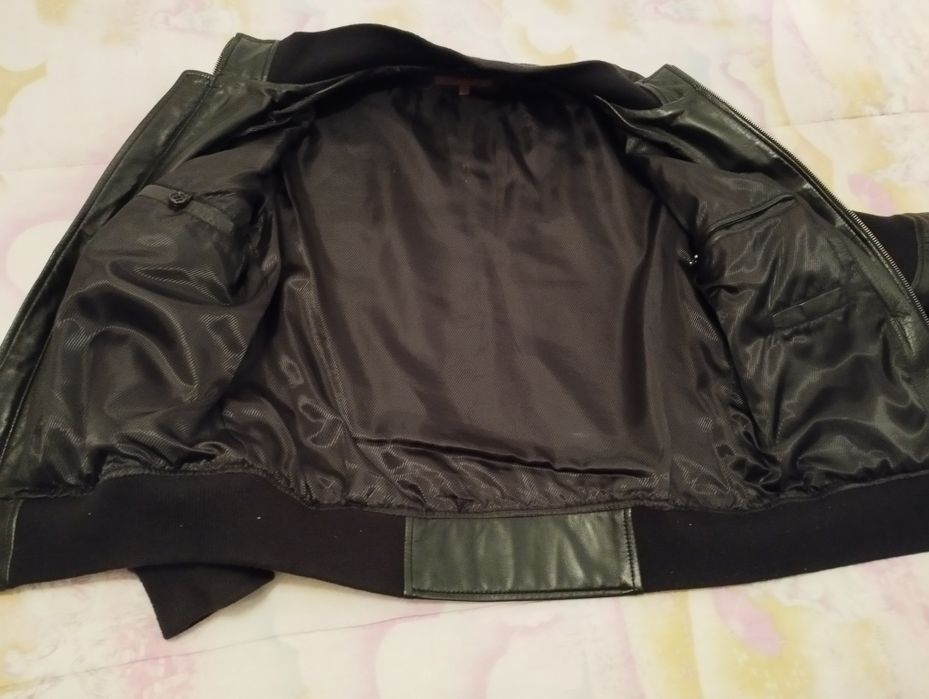 Casaco castanho sem e com pêlo