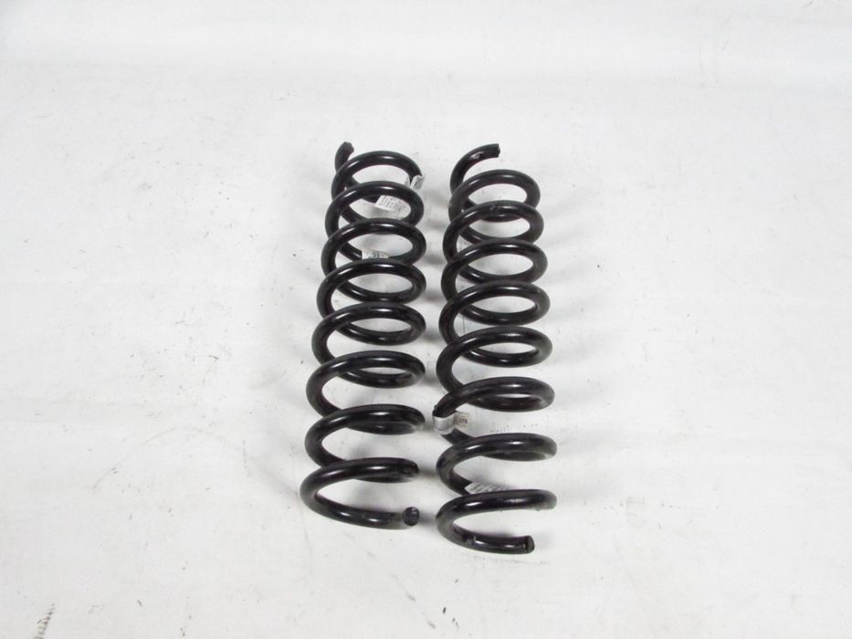 Conjunto Molas Suspensão Bmw 1 Ref: 33536851725